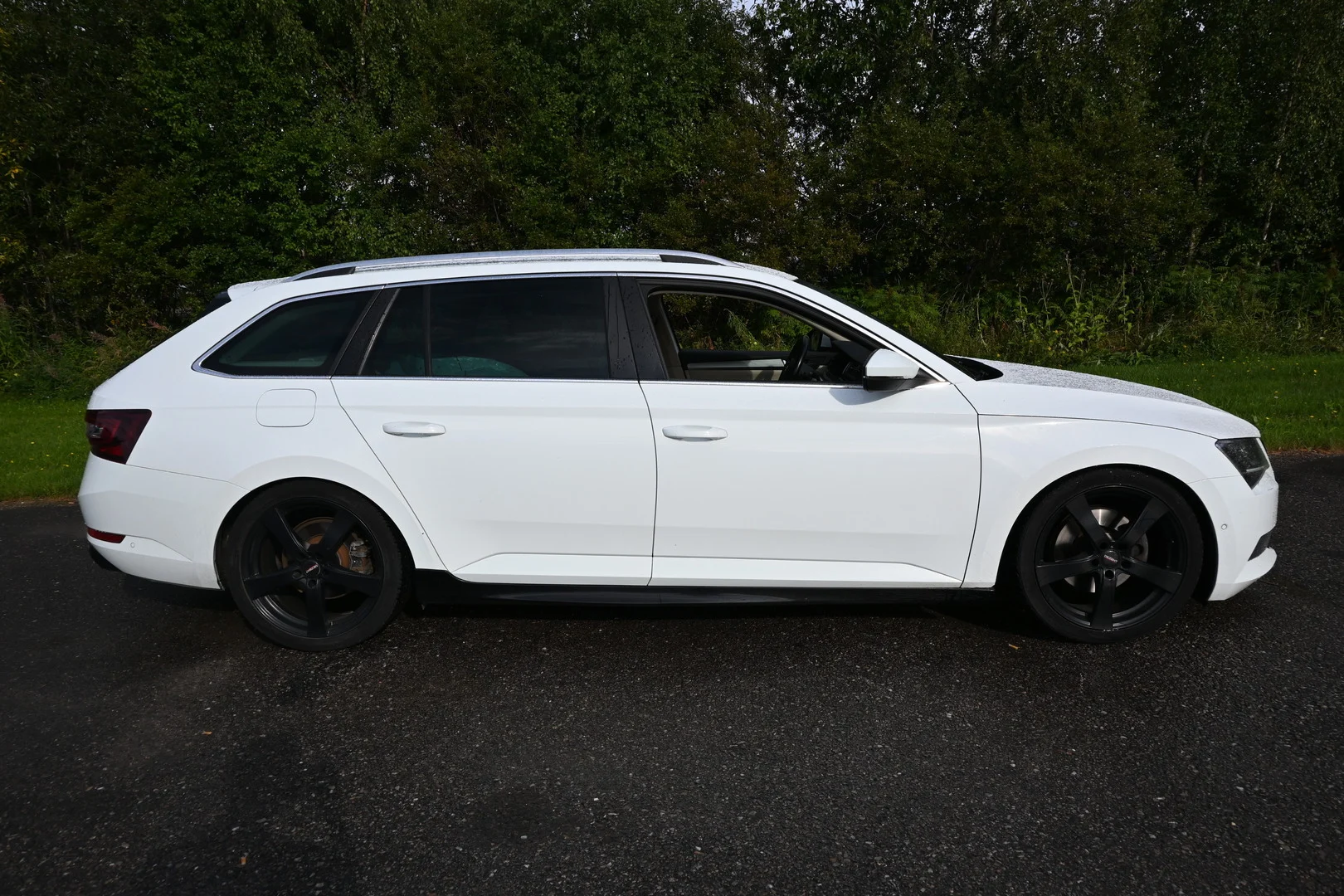 Car Image - 35c45gwHClb28VkxVojTIU