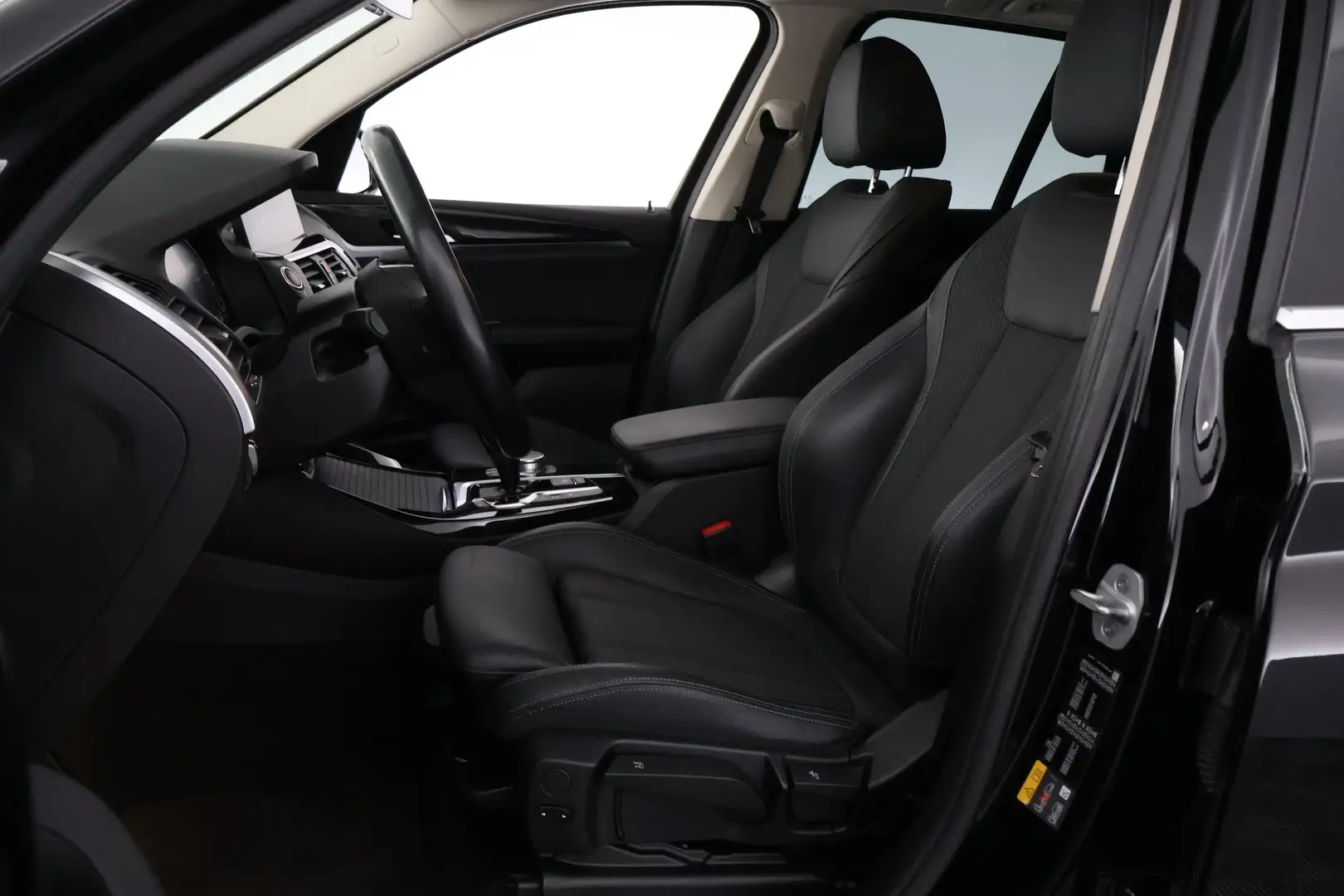 Car Image - 5K8eEA1Iq8a7DrGbOpi5Gf