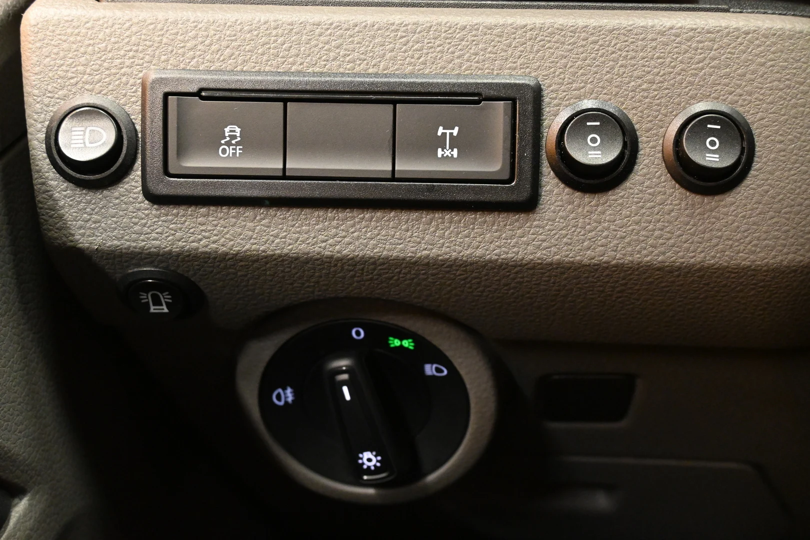 Car Image - 4hGbt8yN8qw8p2hJeqCsLy