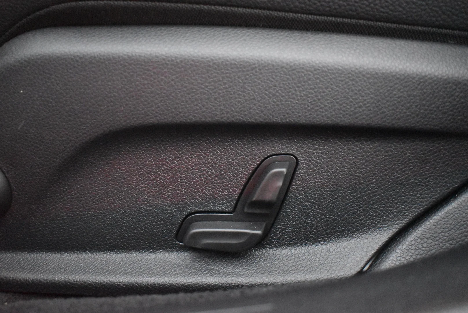 Car Image - iJMhamZOTvFu0K79sPJxm