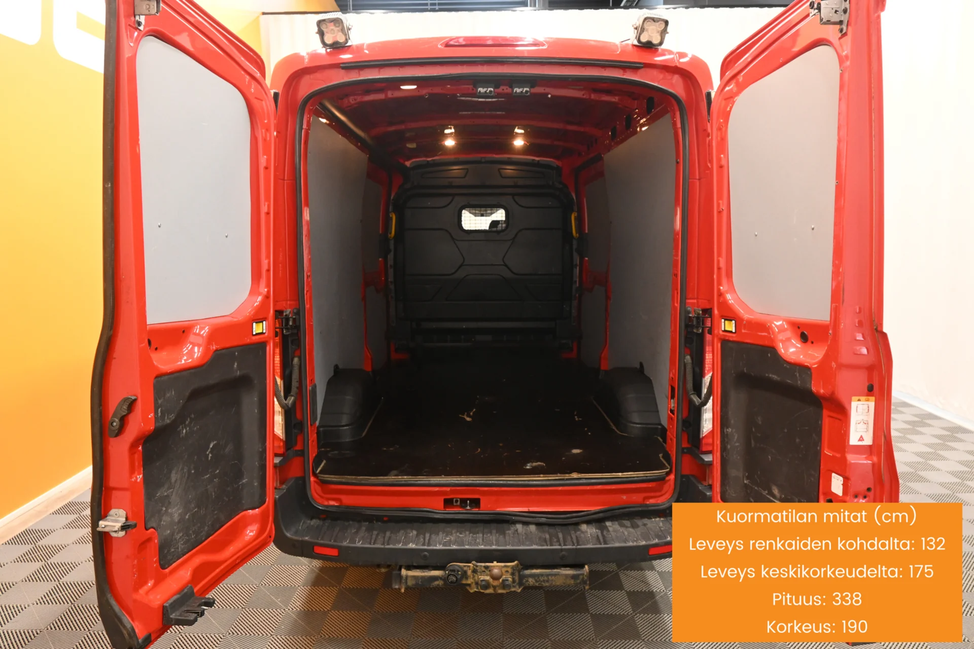 Car Image - 75rW5aav1HDcp0KFYcybTN