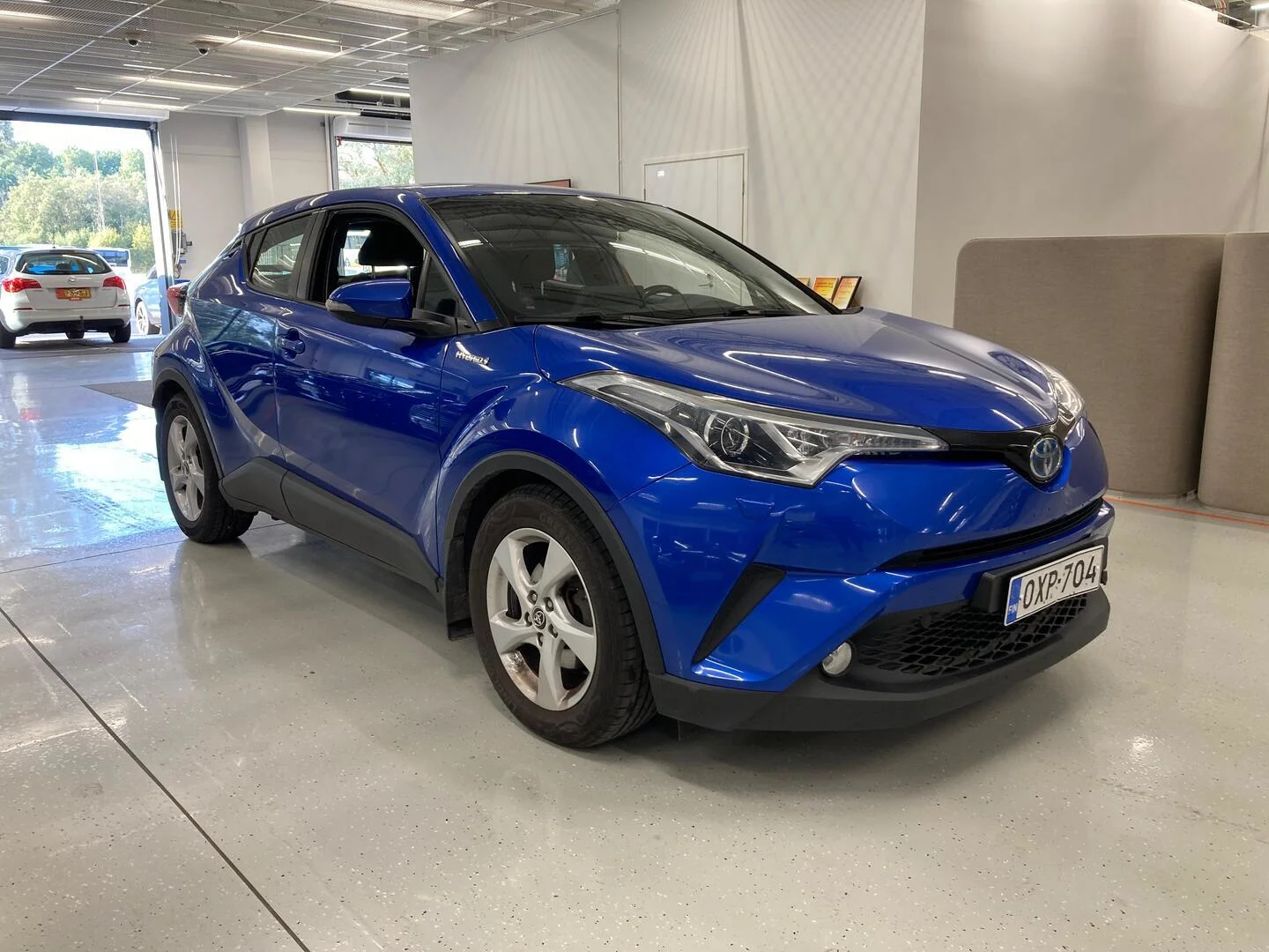 Car Image - 2Kdu3qQevlk2ZX845t9ruH