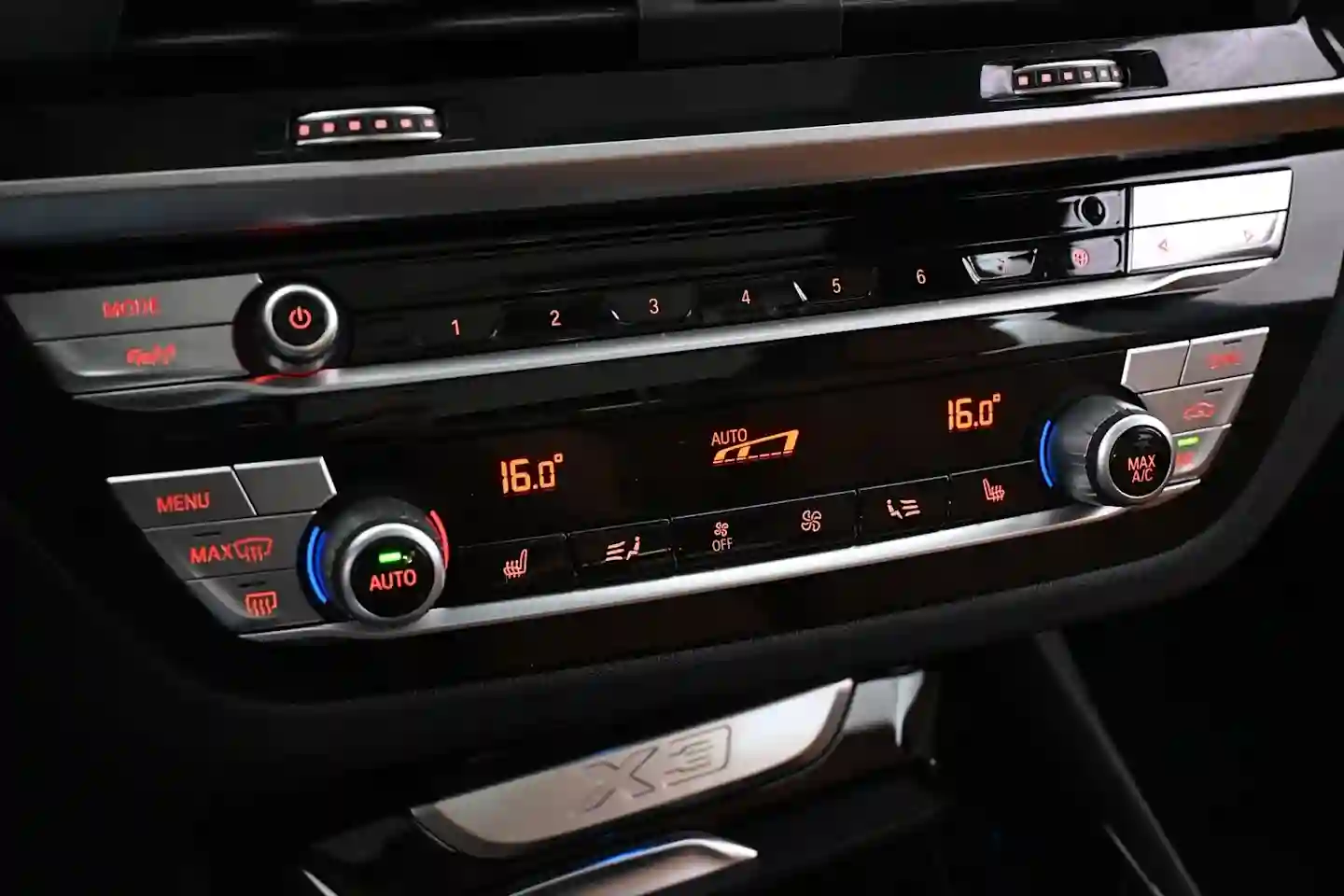 Car Image - 53P9BRYIF9Y8y1xeq8beaH