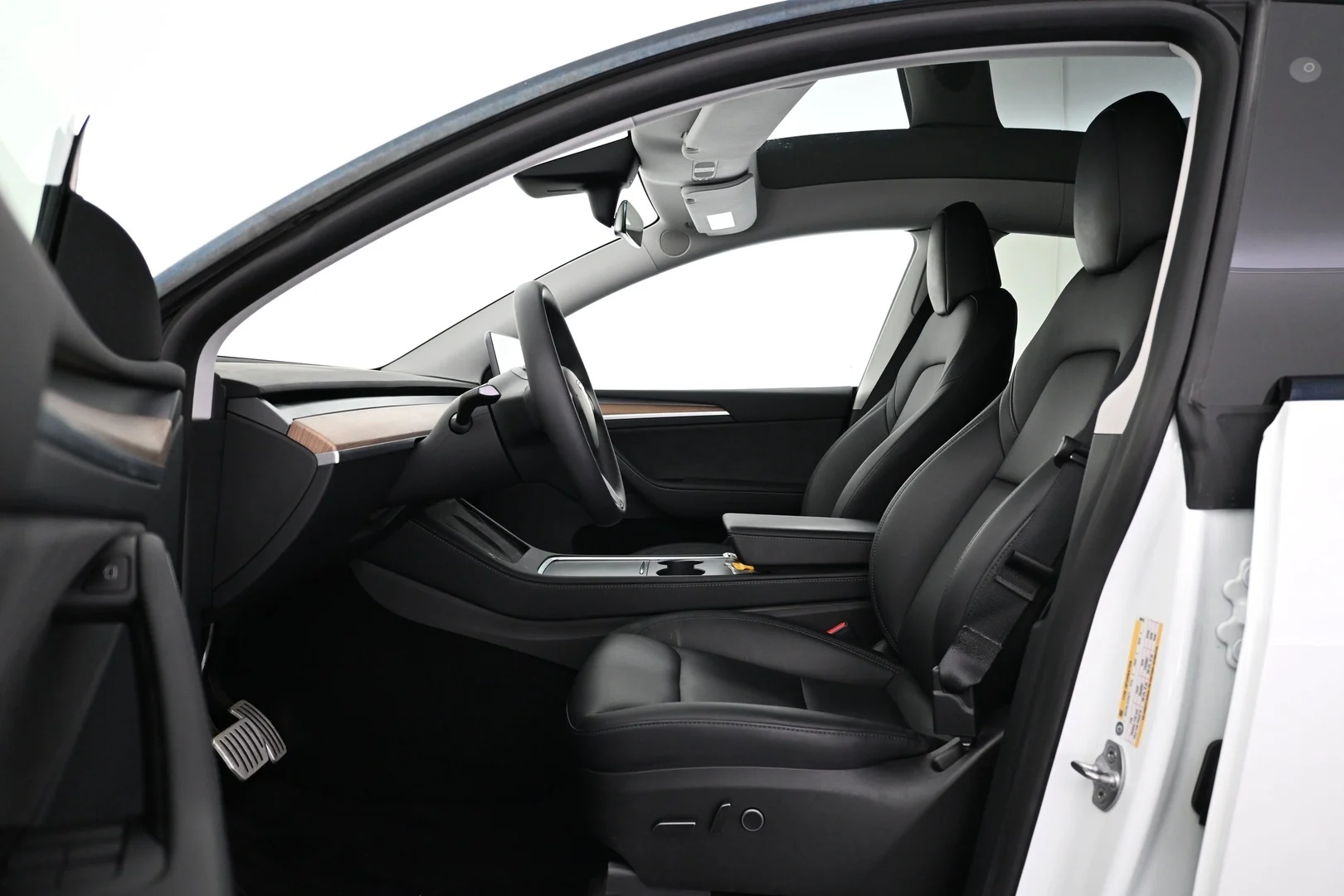 Car Image - 1OYxYjiEgQfl61nP1lNDYH