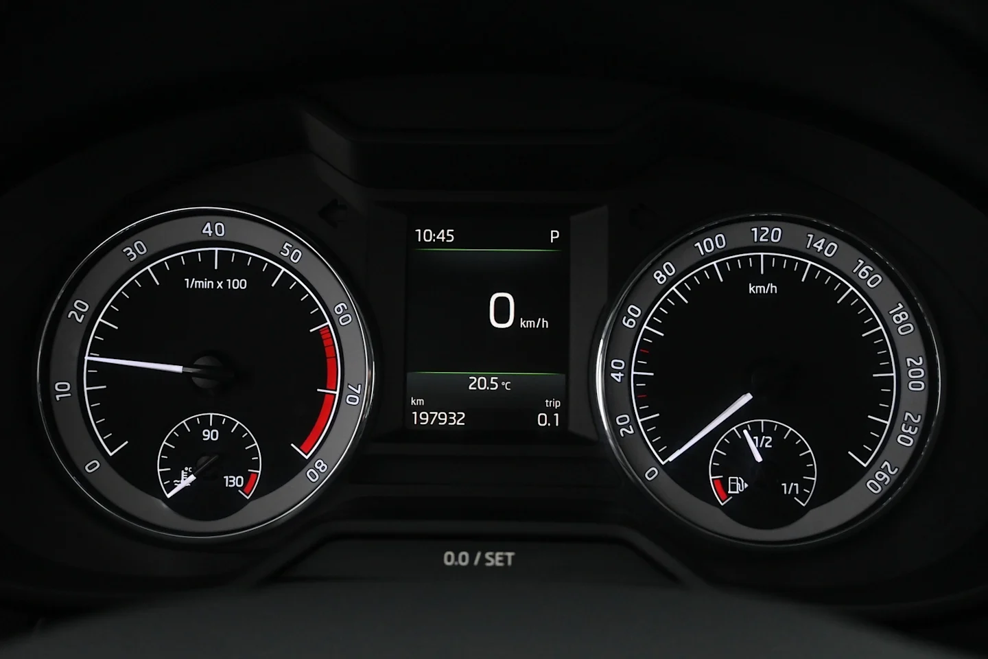 Car Image - 2SaPg6IZUVKnWmLFuAOvNn