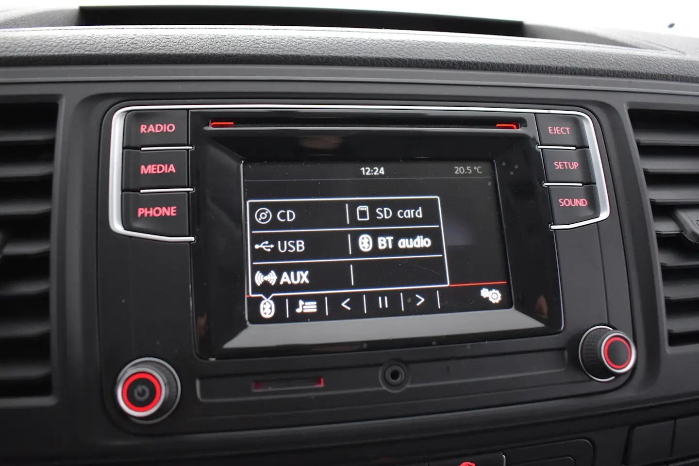 Car Image - 6J7ICfC44G9RK4XHUgiNnH