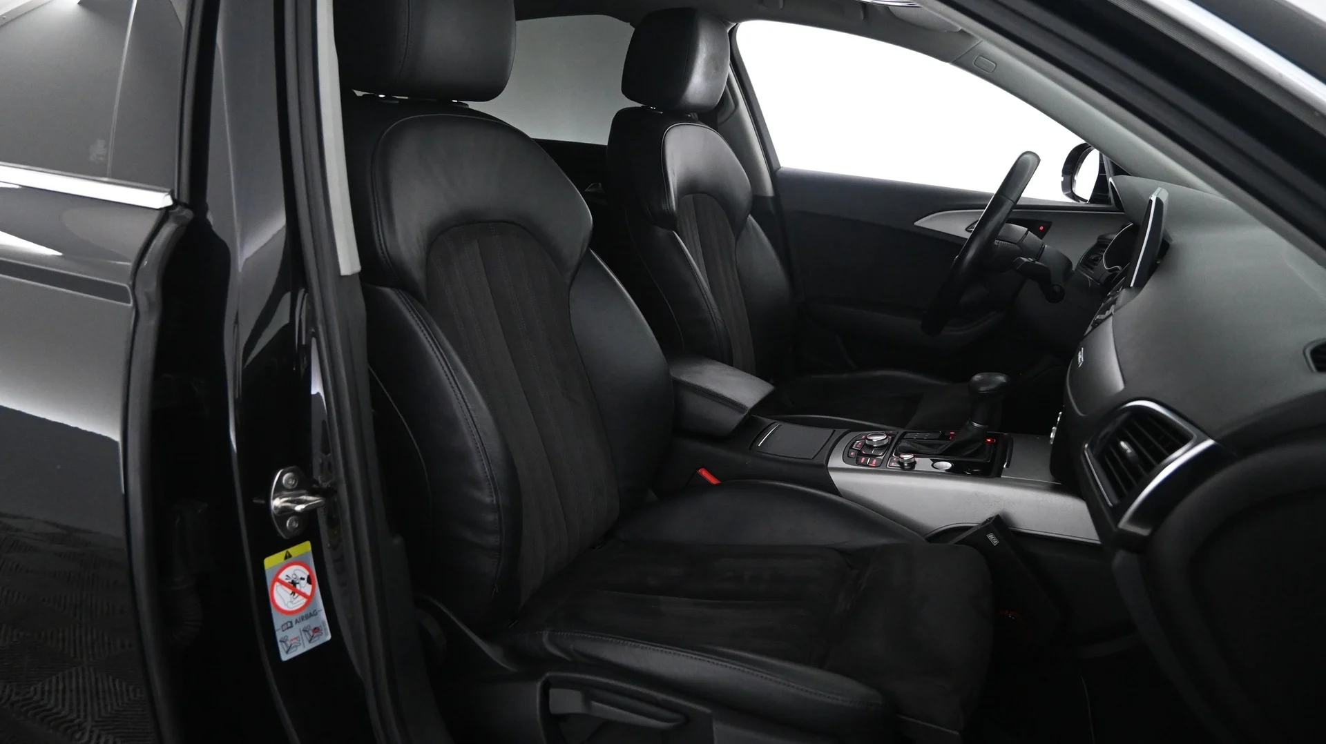 Car Image - 4Lu6GLLCuNbZ6AYpO4kg4s