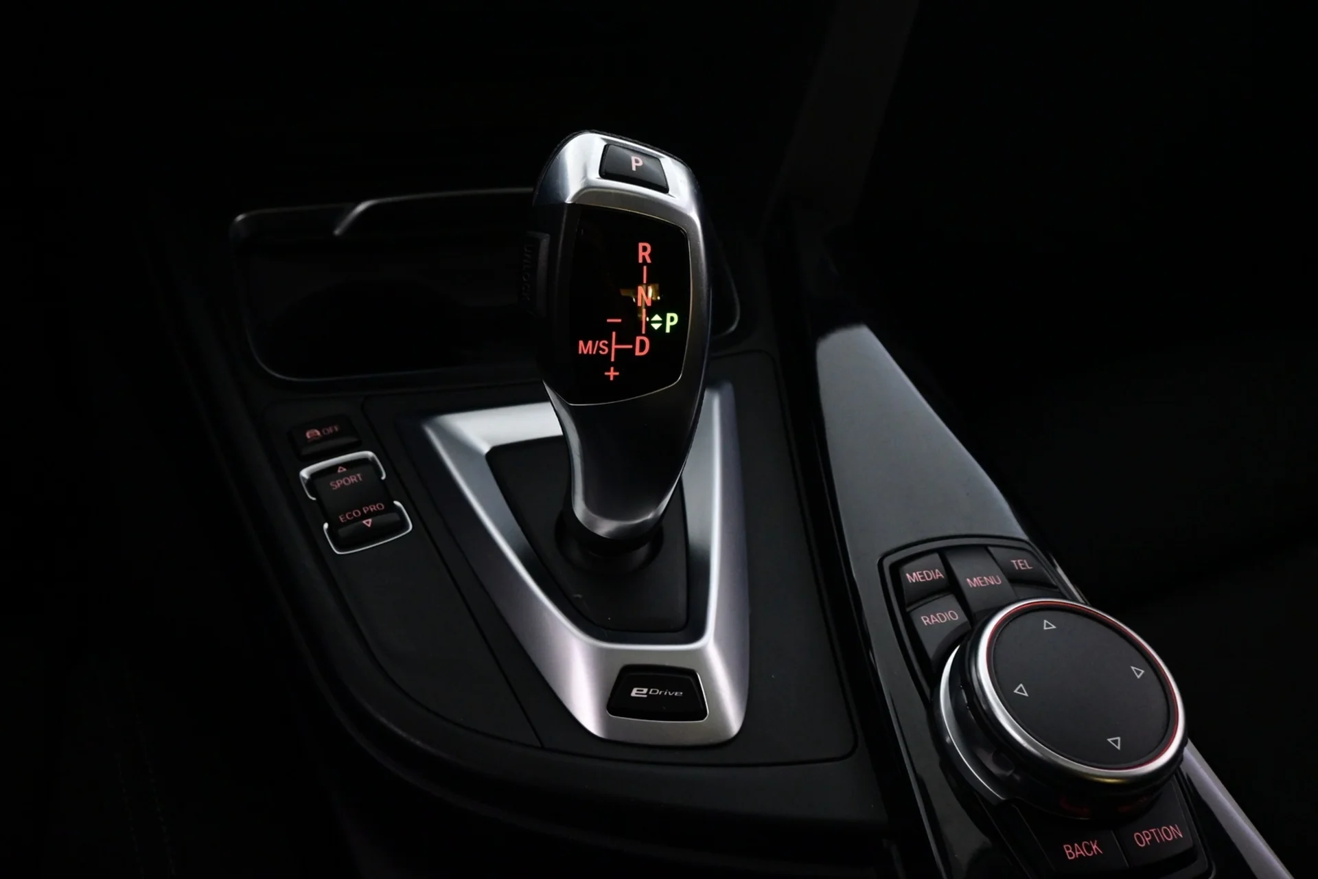 Car Image - 4gfc3MnPxVkn9J6KzkxjTa