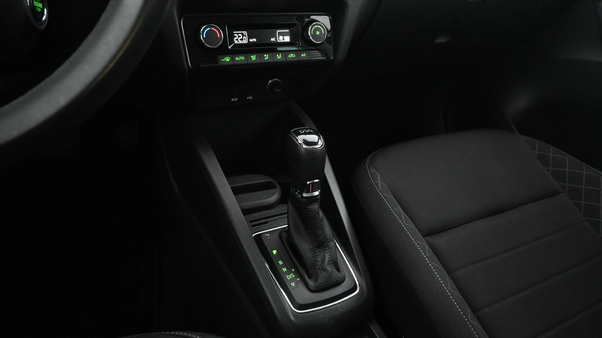 Car Image - 5eFm1QKBmRlcTAS7dtYpL6