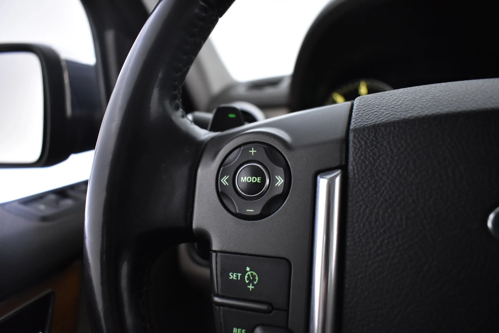 Car Image - ZEkAsc5TcMgAPnhcfie0J