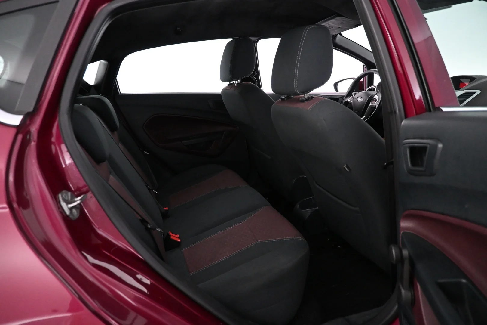 Car Image - 6J61LkNJs3Jkl2nFPBn3qa