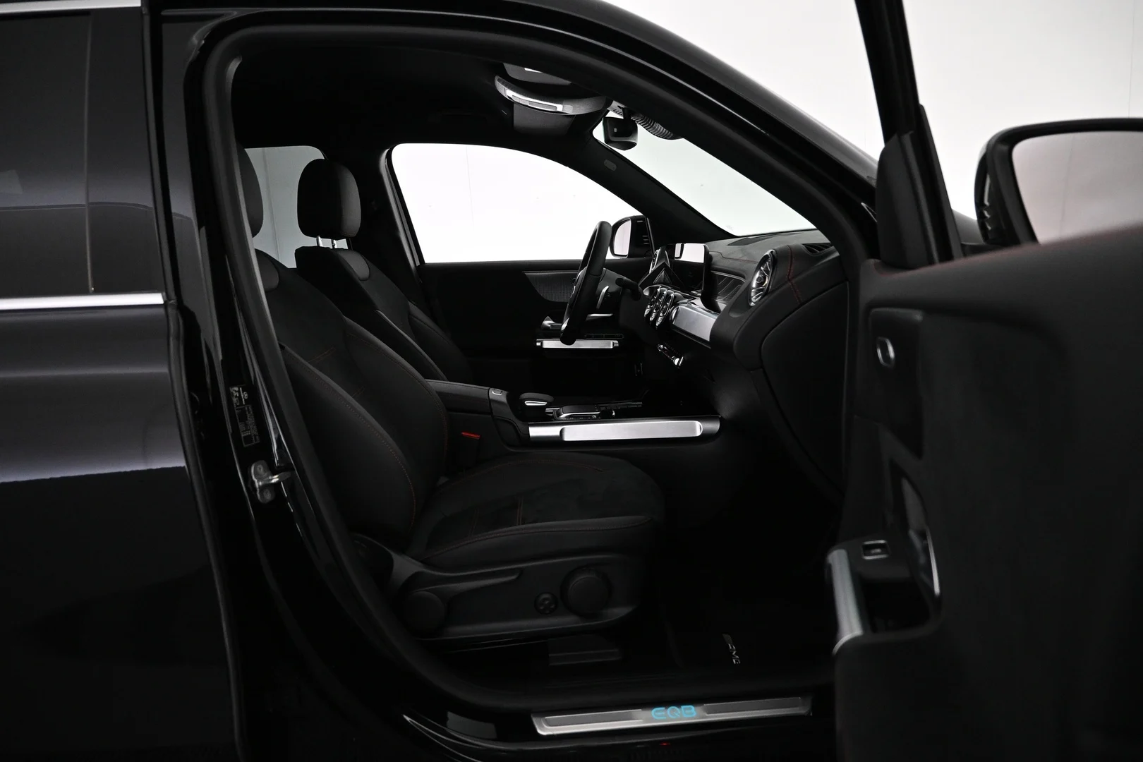 Car Image - 16hDUevv5ckY0itYuxXqwL