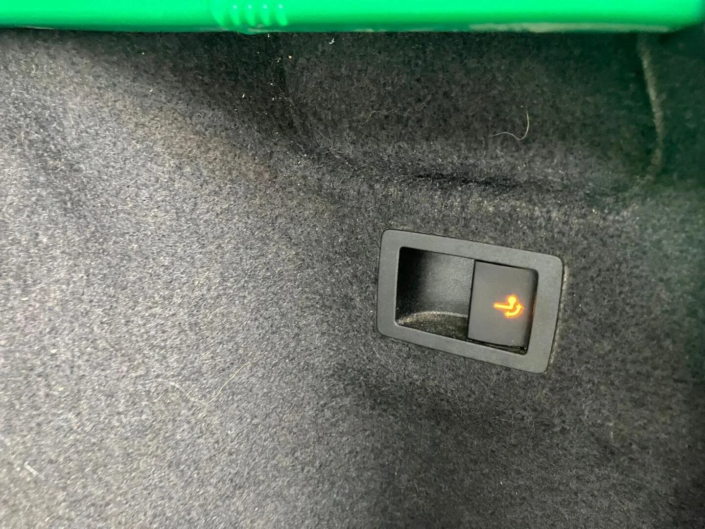 Car Image - 4fVA6CMjUAcXukUueOYxiB