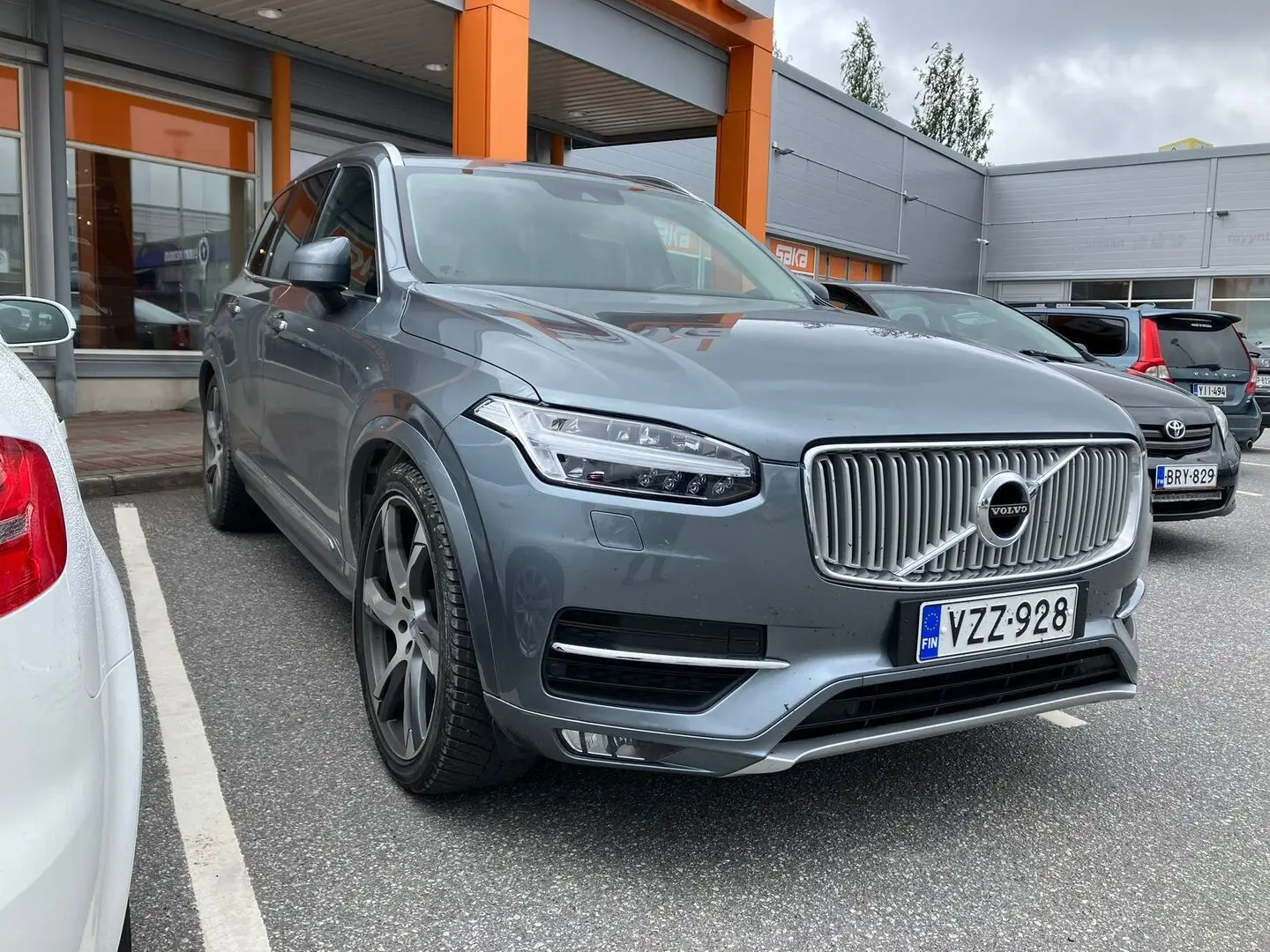 Car Image - 1iFaSm8cfhKBSjtSmPGvg7