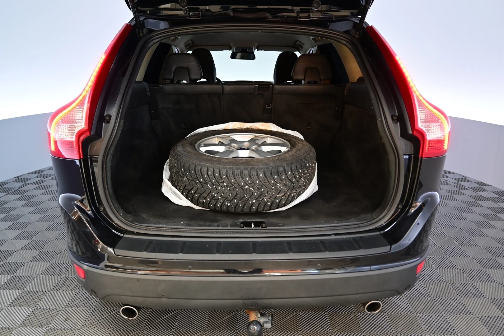 Car Image - 6MXRSp7n7U5u8aNdIeBEb2