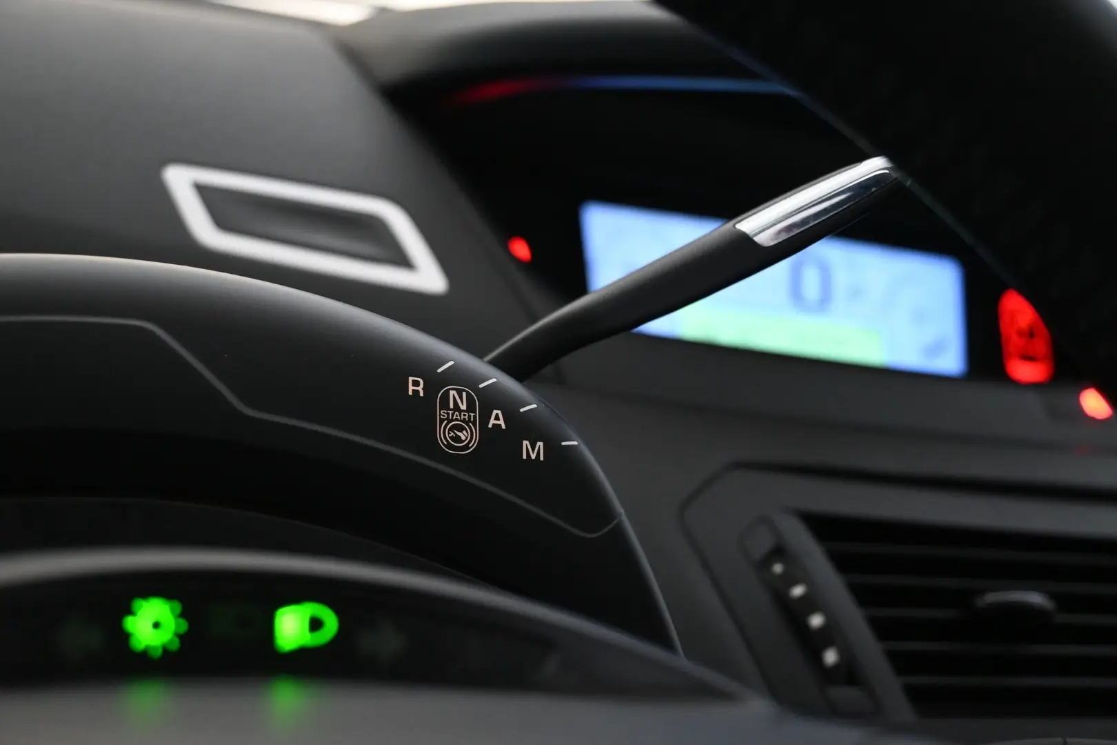 Car Image - 1xFdAt7O5dIC9szSv0Kecz