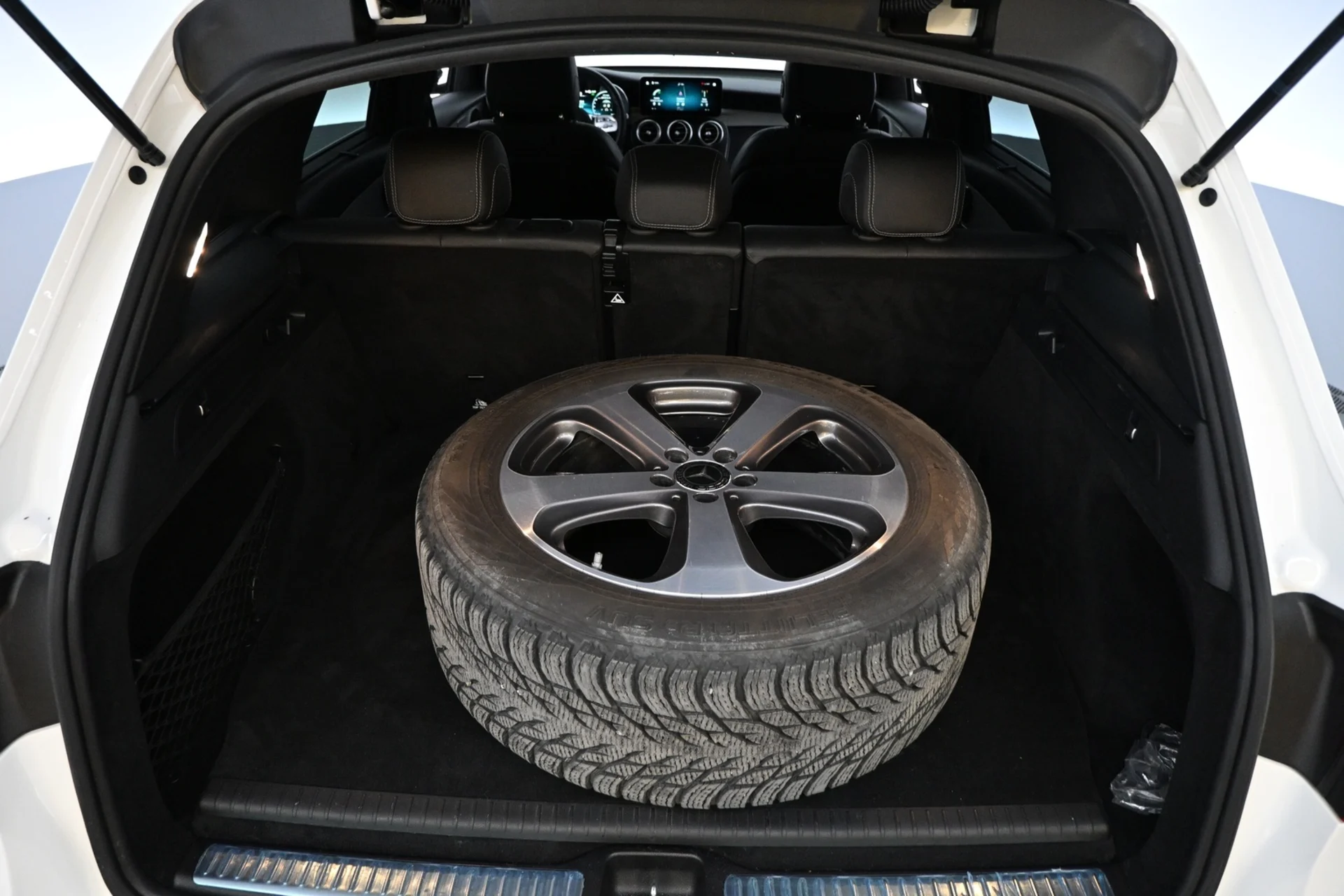 Car Image - 2yZABJC26y1MSVnxplToZ7