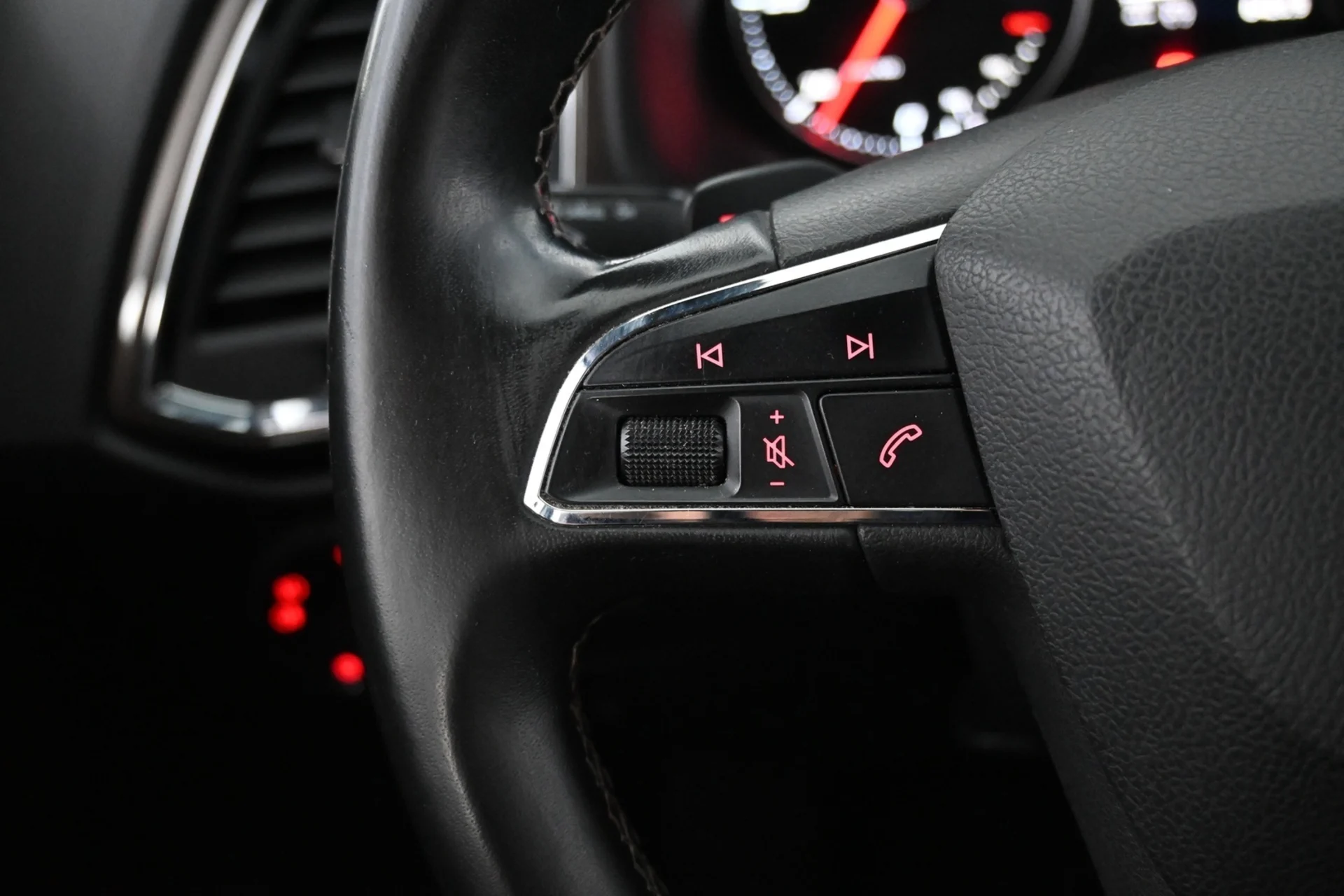 Car Image - 3a7Vl6G3Baz4sXsSjrgS7N