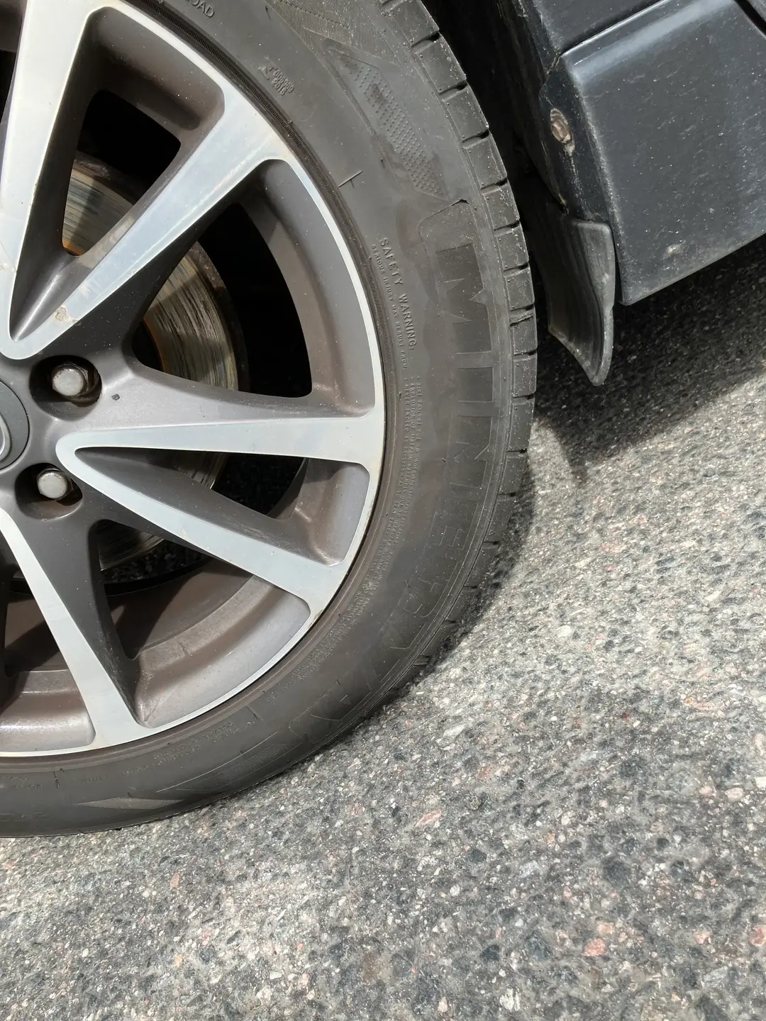 Car Image - 6A6qWCAKt1ztiwdQlMM65y
