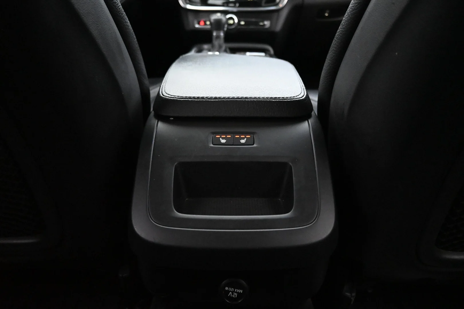 Car Image - 1BuYHhNo5KjzOEbiqFwzqp