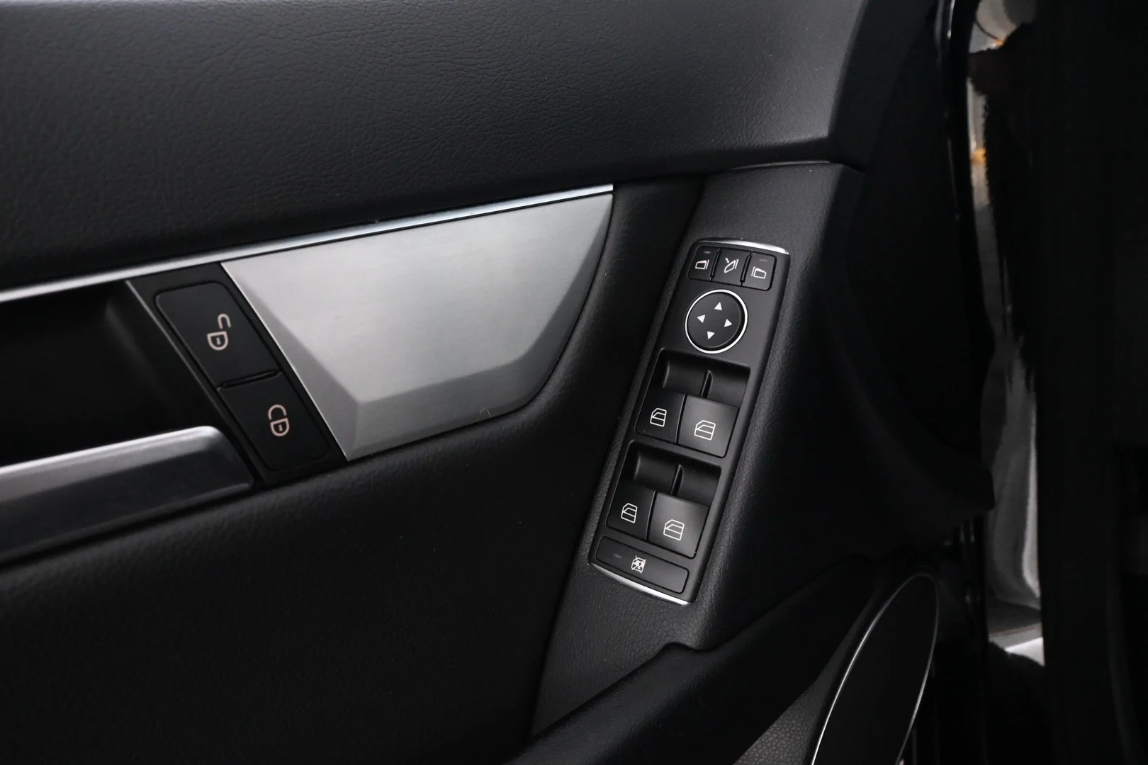 Car Image - 7nGIx8Z9BCyBrwIvFjDLn