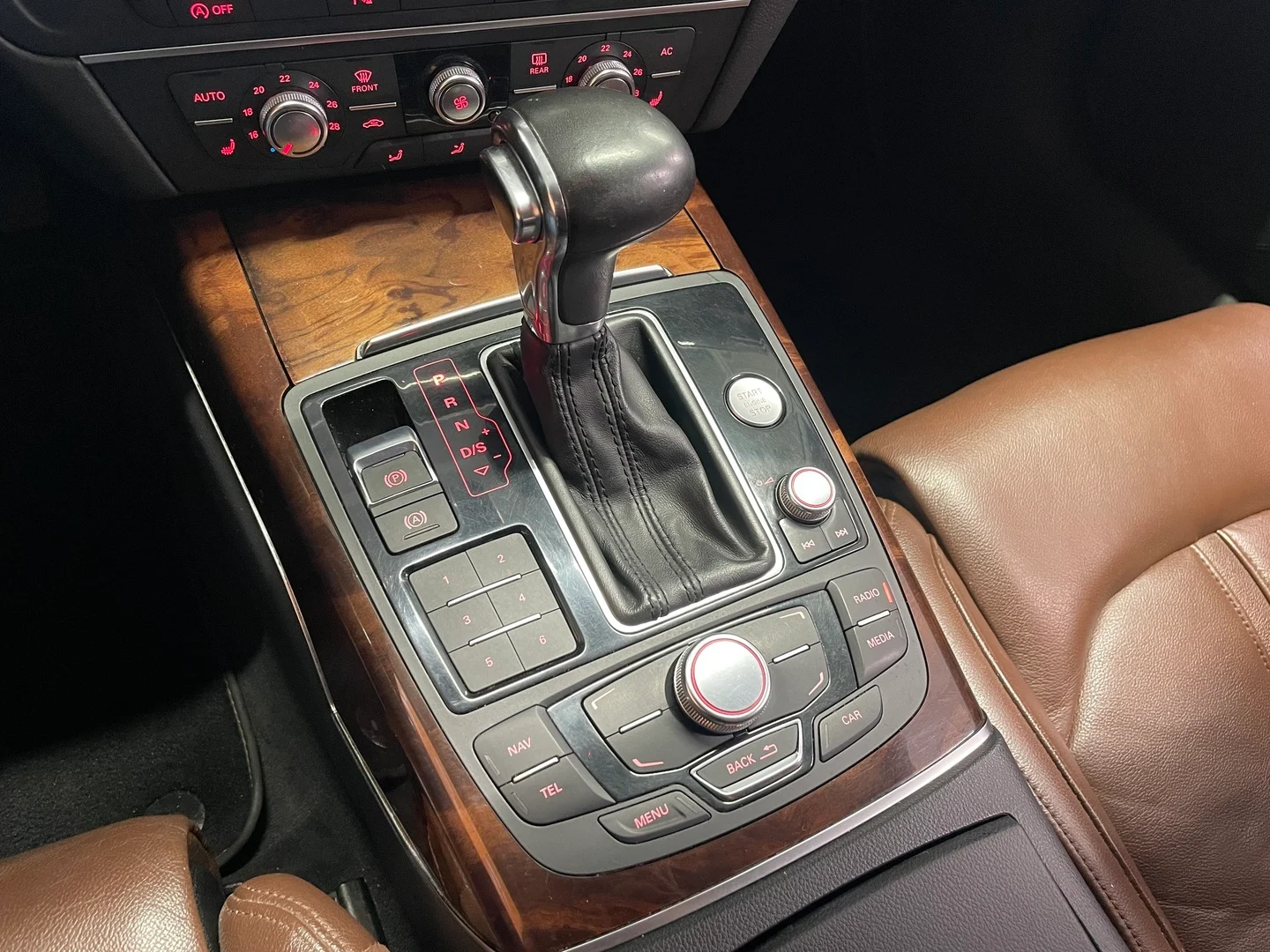 Car Image - 6JI6Ua9BB20aoM6xz8ZYy3
