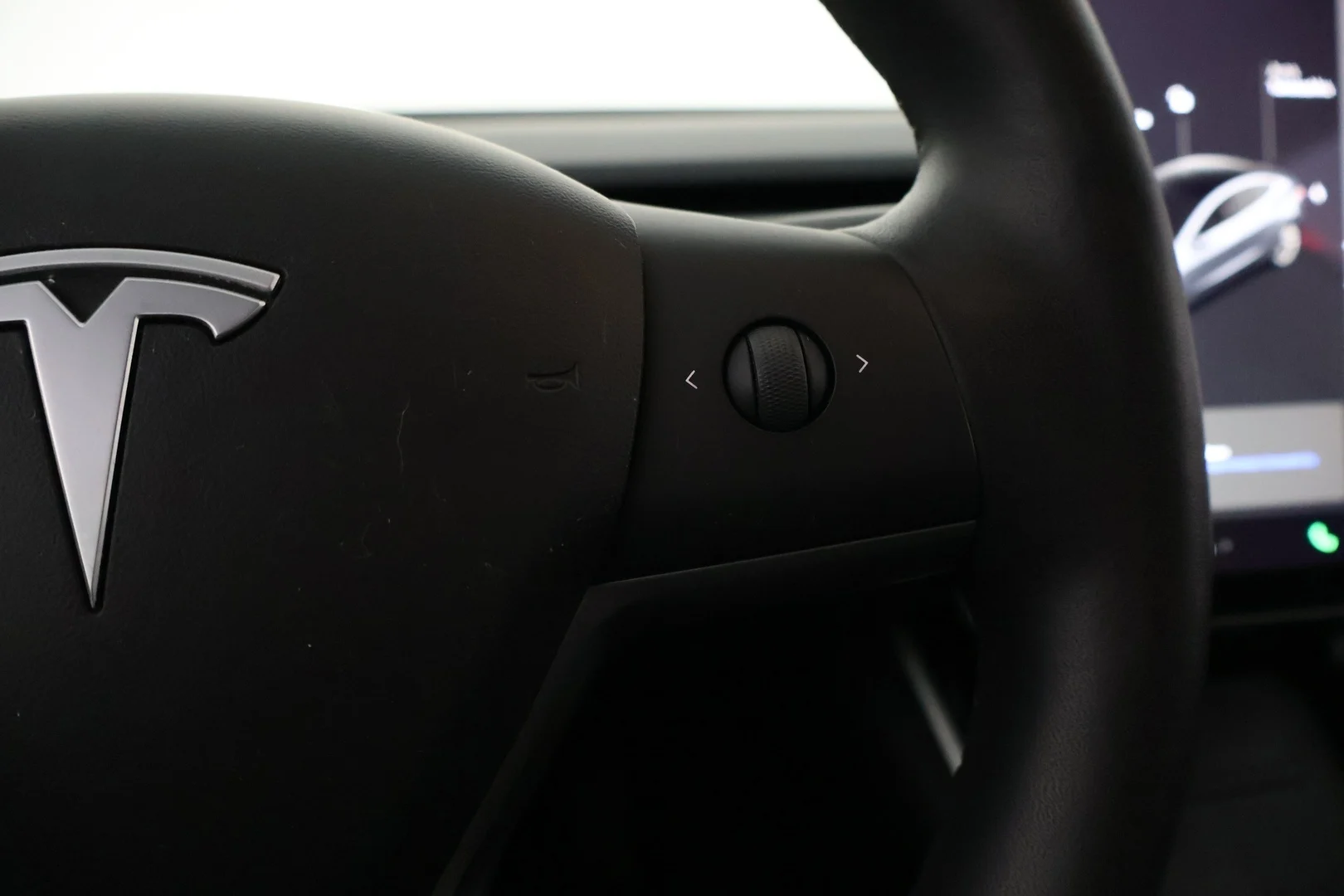 Car Image - 1I77iVXGdCz1ObcgYj6a6Z