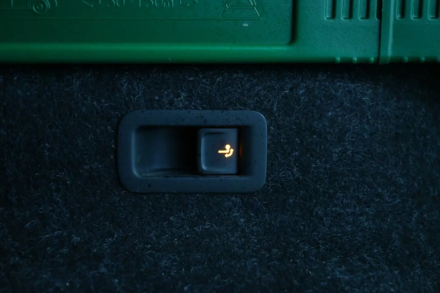 Car Image - 3QMFJkQ8i6z3ZHbsewKFoA