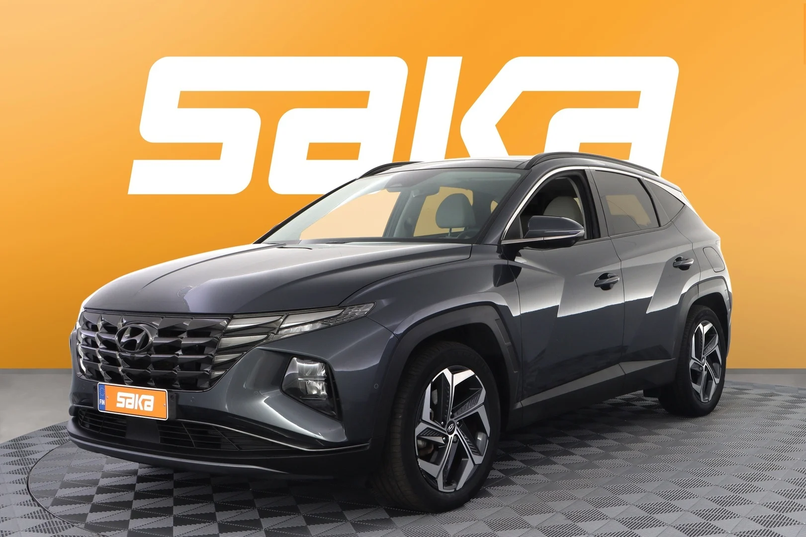 Car Image - 55S3QI8v8WXlUYAv4TZ3zU