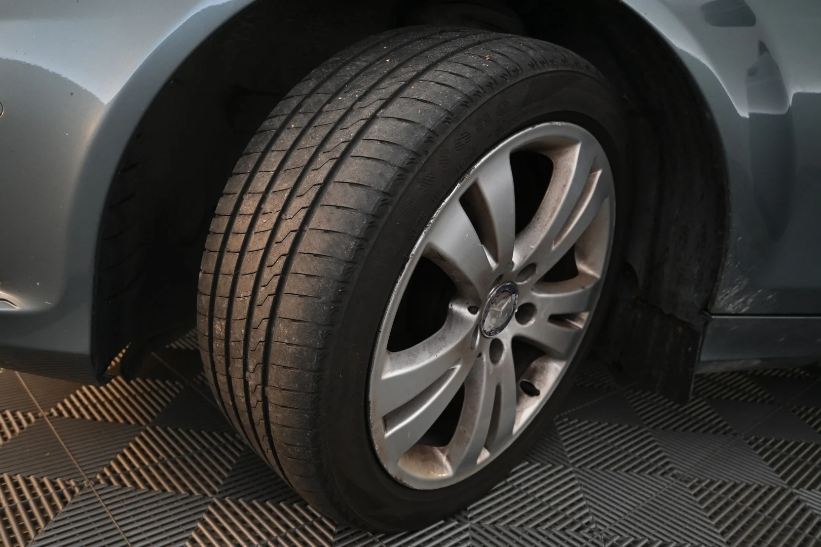 Car Image - 3nvs5tVAdvJrONIVIP0JfA