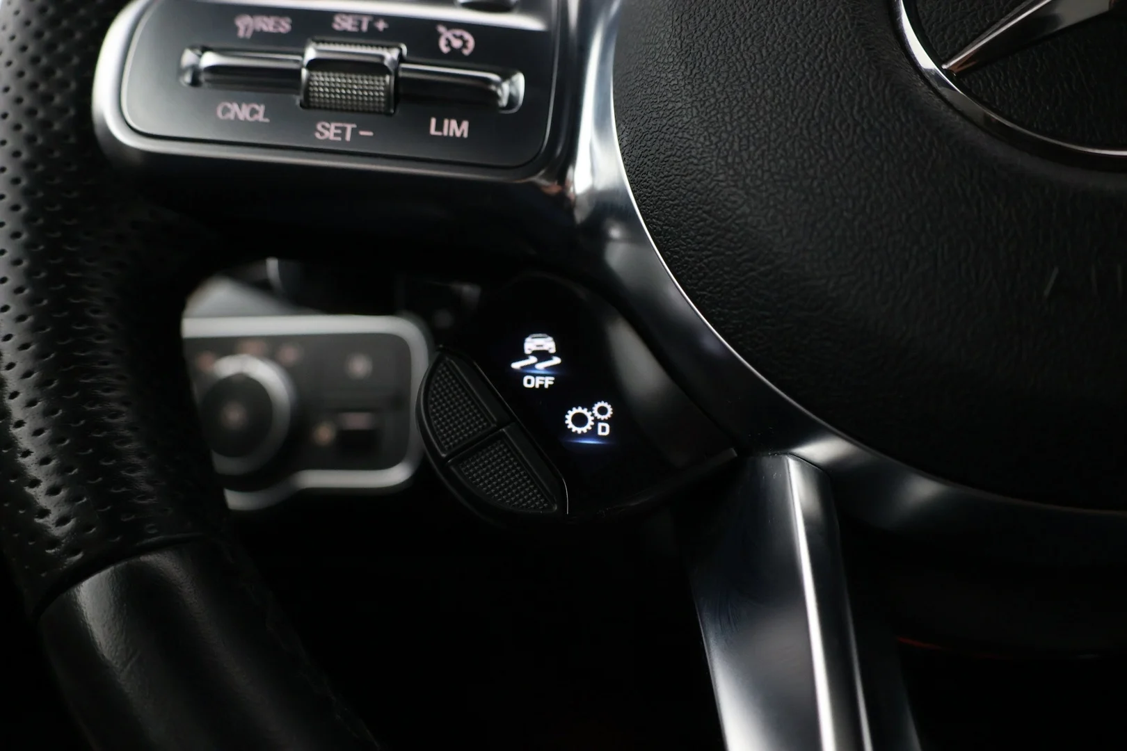 Car Image - 4t8BaXmADKK4dygrDnIgSL