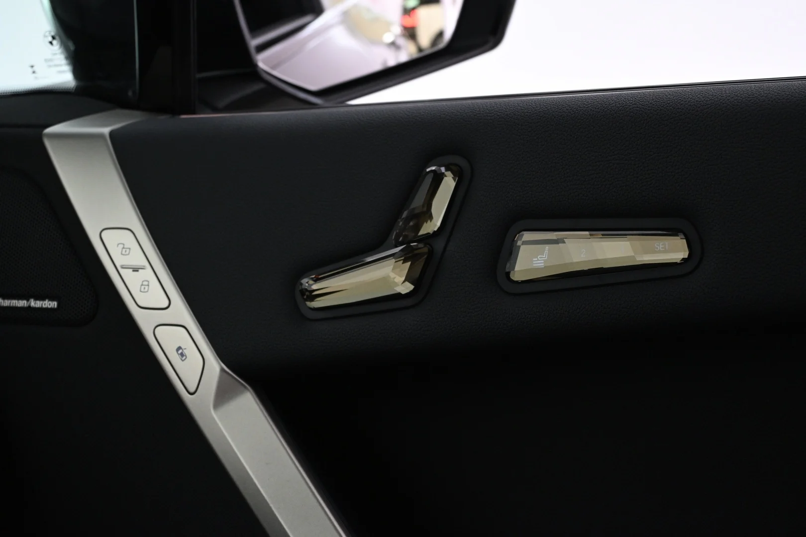 Car Image - 3haqg4N3qE4od8C3zxFC8L