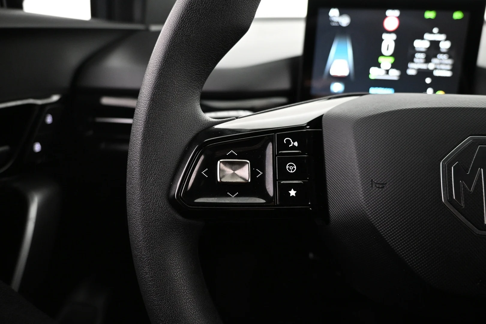 Car Image - 7dCa7krc7KJJ3YNYzz2RlG