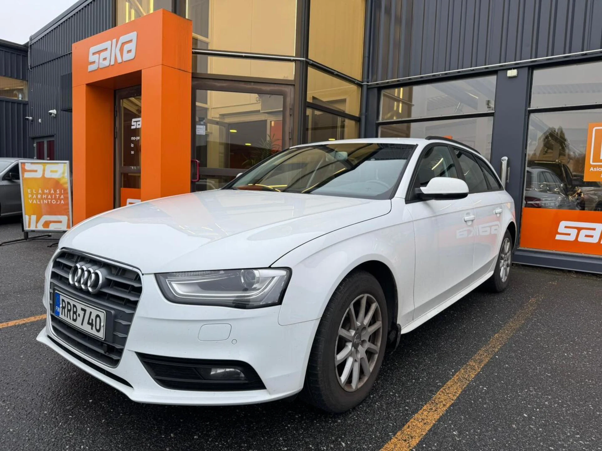 Car Image - 1oyQNOIXOp1iF5IfcbvzQn