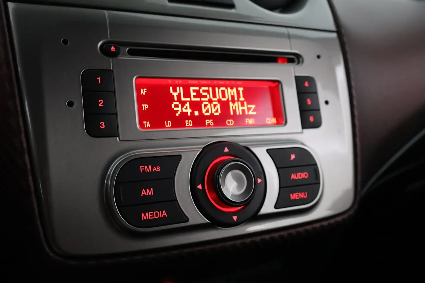 Car Image - 7ydKj9Nz8hufxerHE6A1tR