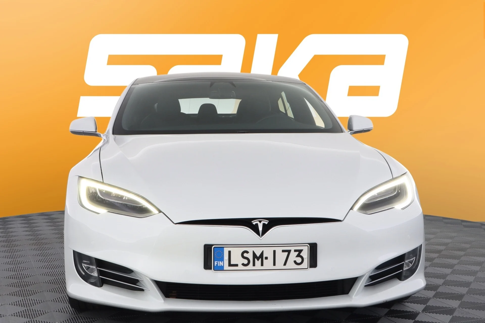 Car Image - 5cQairETYIZWlJEOhQvyuk