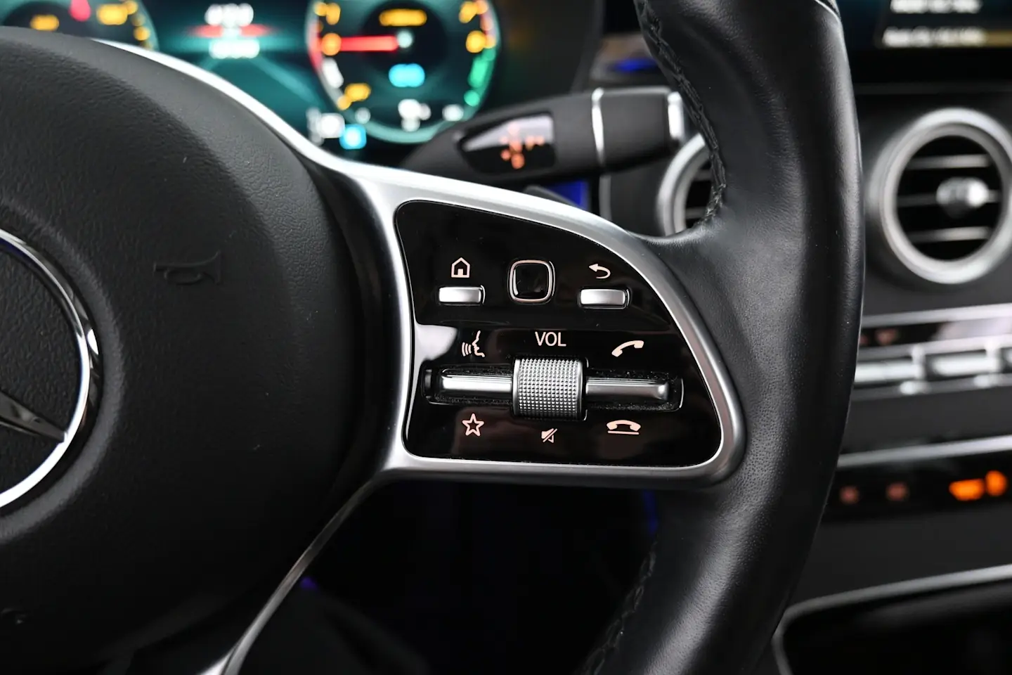 Car Image - 3f9tBbK7ecDpSY0Ya5jHpU