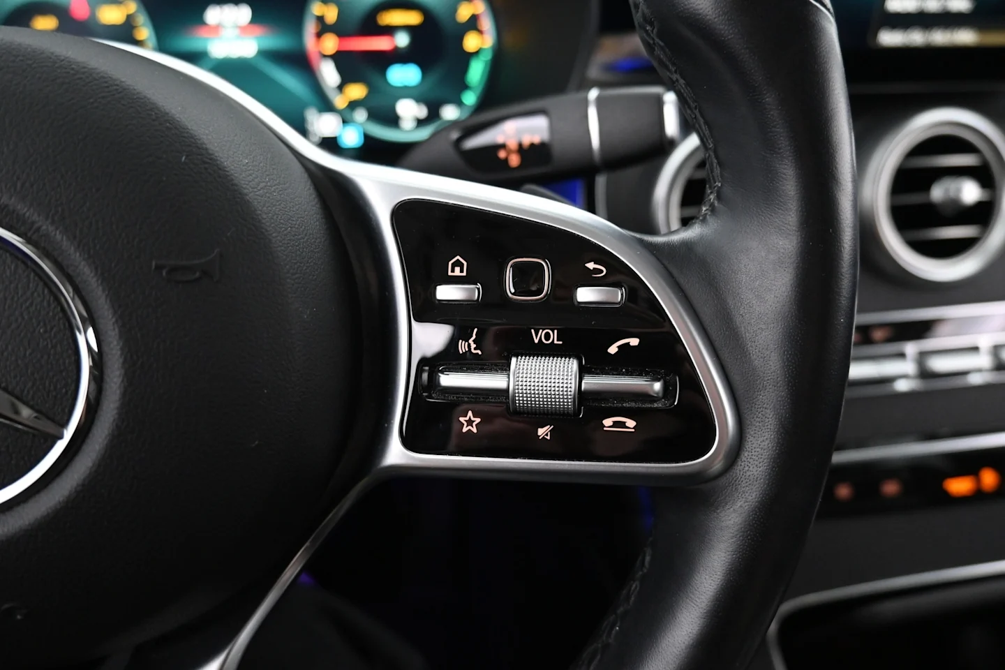 Car Image - 3f9tBbK7ecDpSY0Ya5jHpU