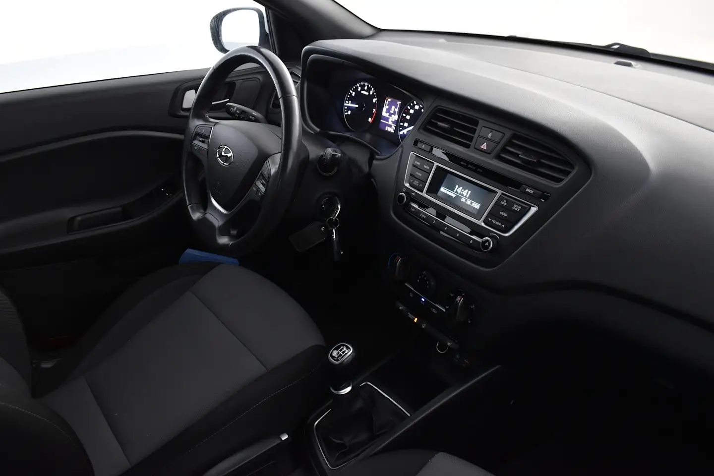Car Image - 3L1OfCiLePzKxwrYpHSXgj