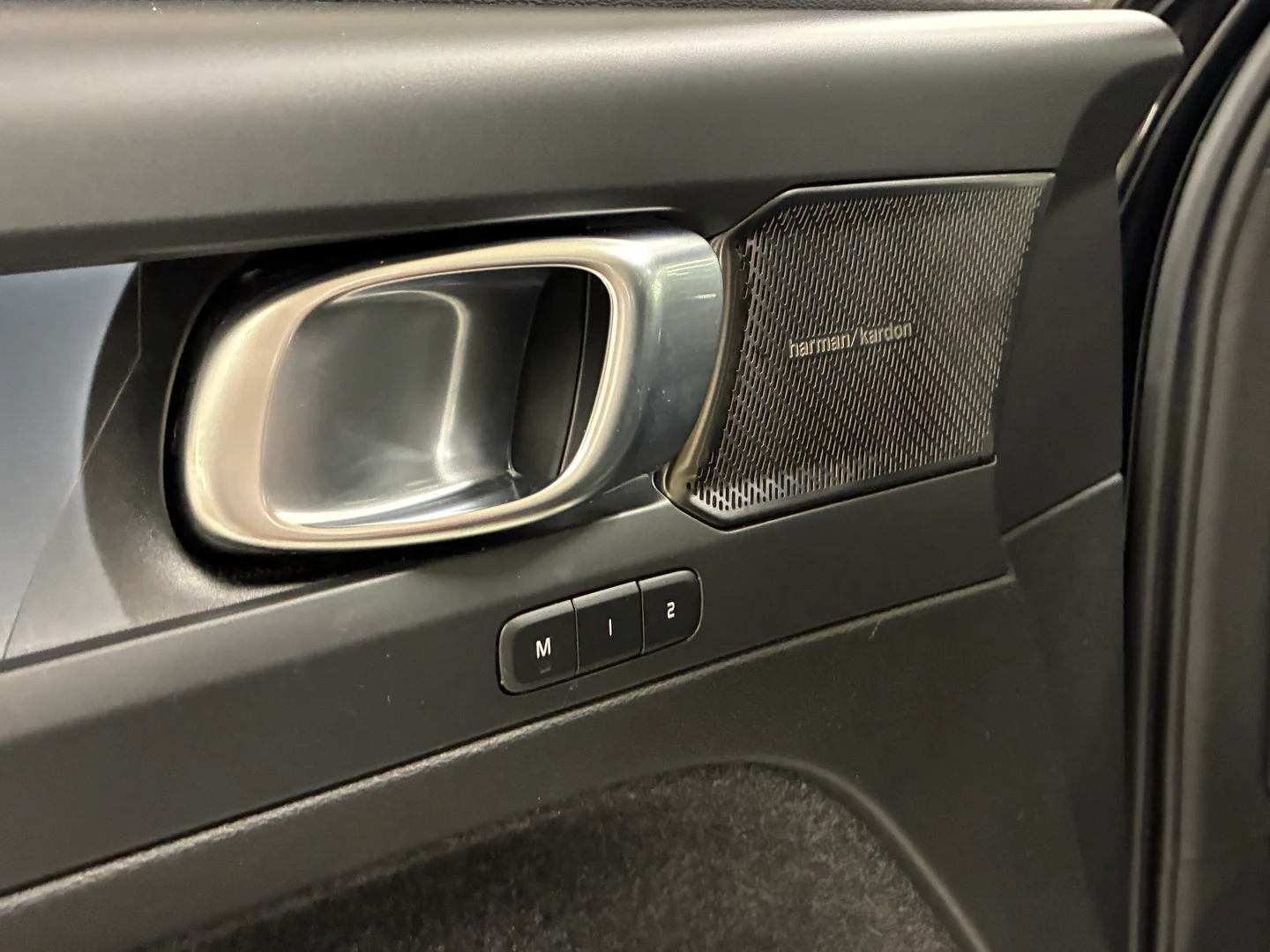 Car Image - 535xE18u5W72XGehtVRibT