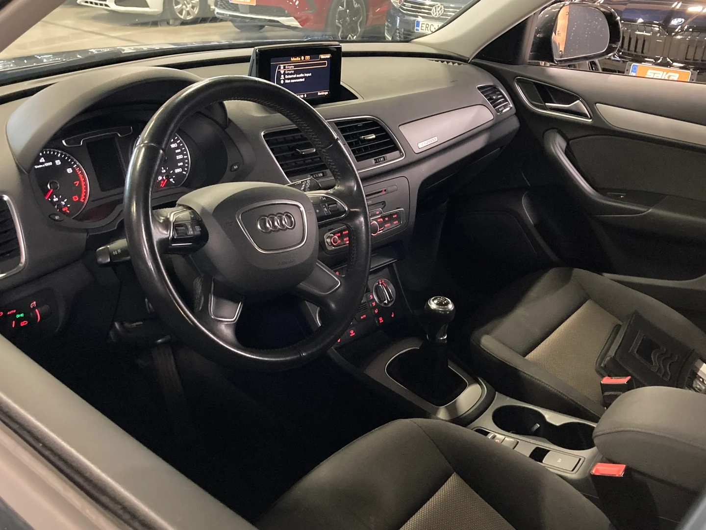 Car Image - ZqYYm1BdO7QwS6FUi70tB