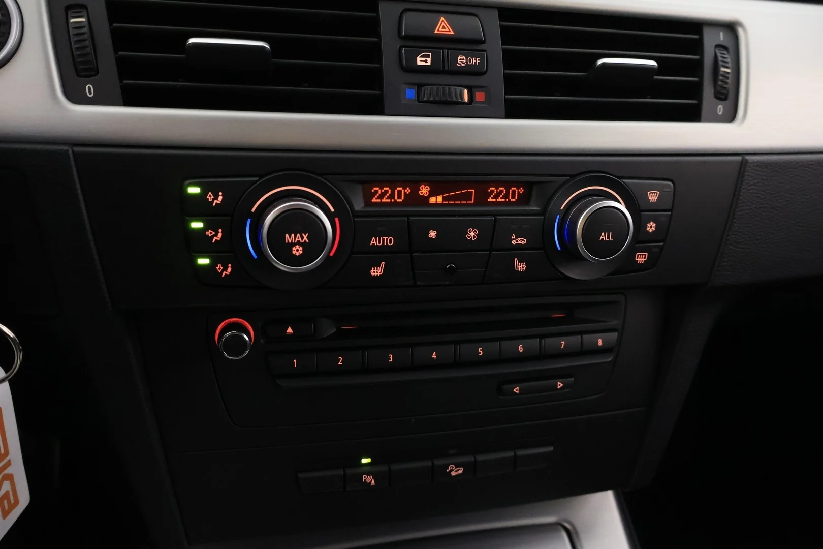 Car Image - 2cONL2B4aDjDndt3AzotN0