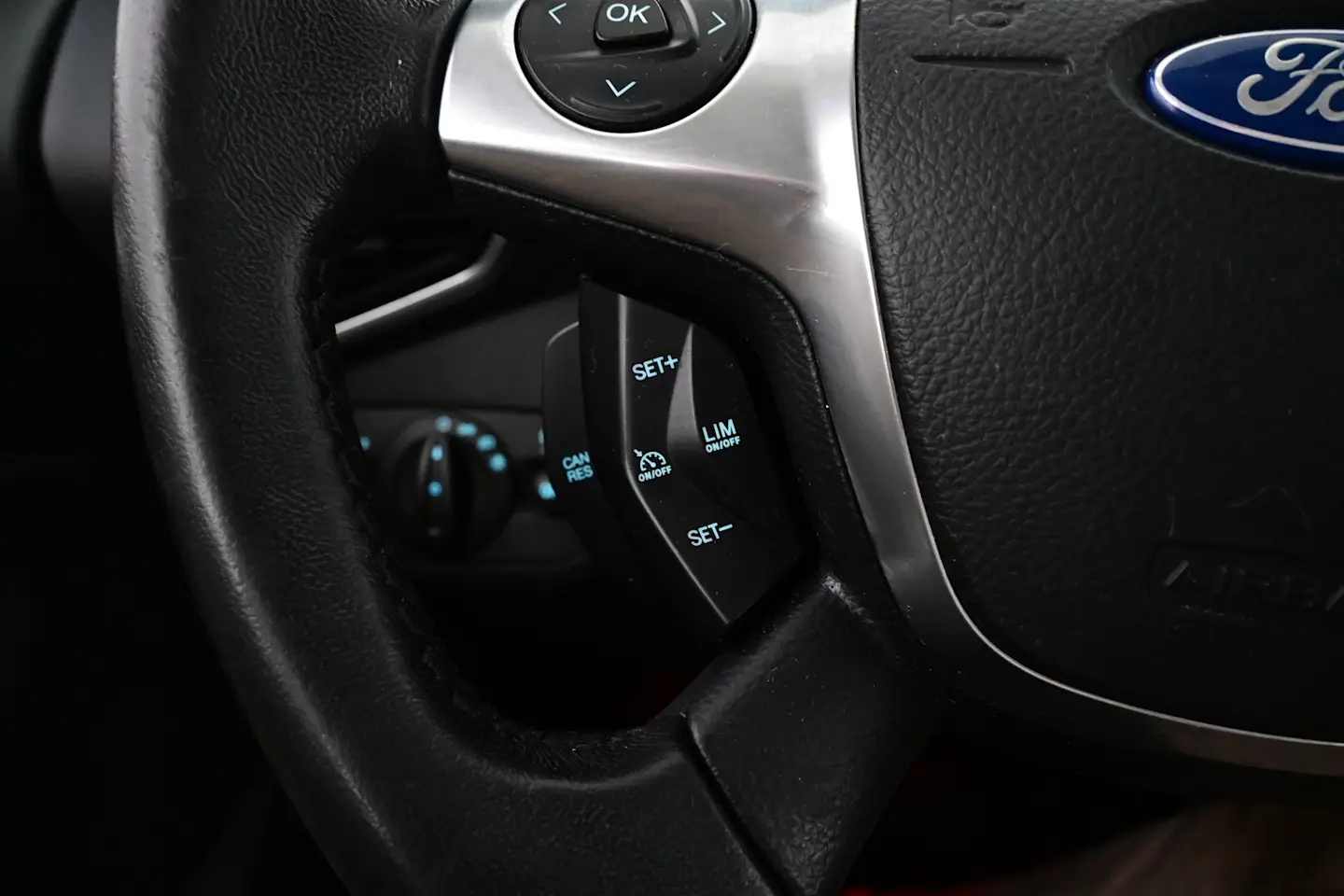 Car Image - 1YPF87xxJ1uHQbJpgtWgm2