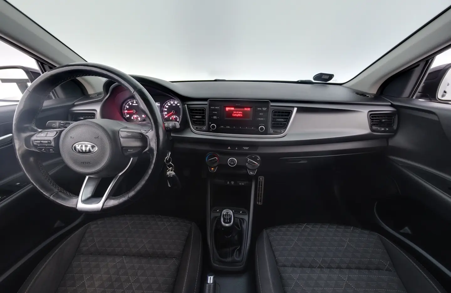 Car Image - 5UBscKeuTfZWGumxLLUOXI