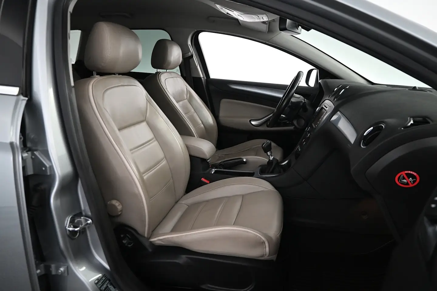 Car Image - 7rCuYCTPN0YTdkDJahBtm6