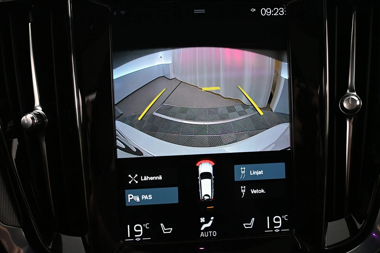 Car Image - scqqpBw9LQKIeKVOMV9xn