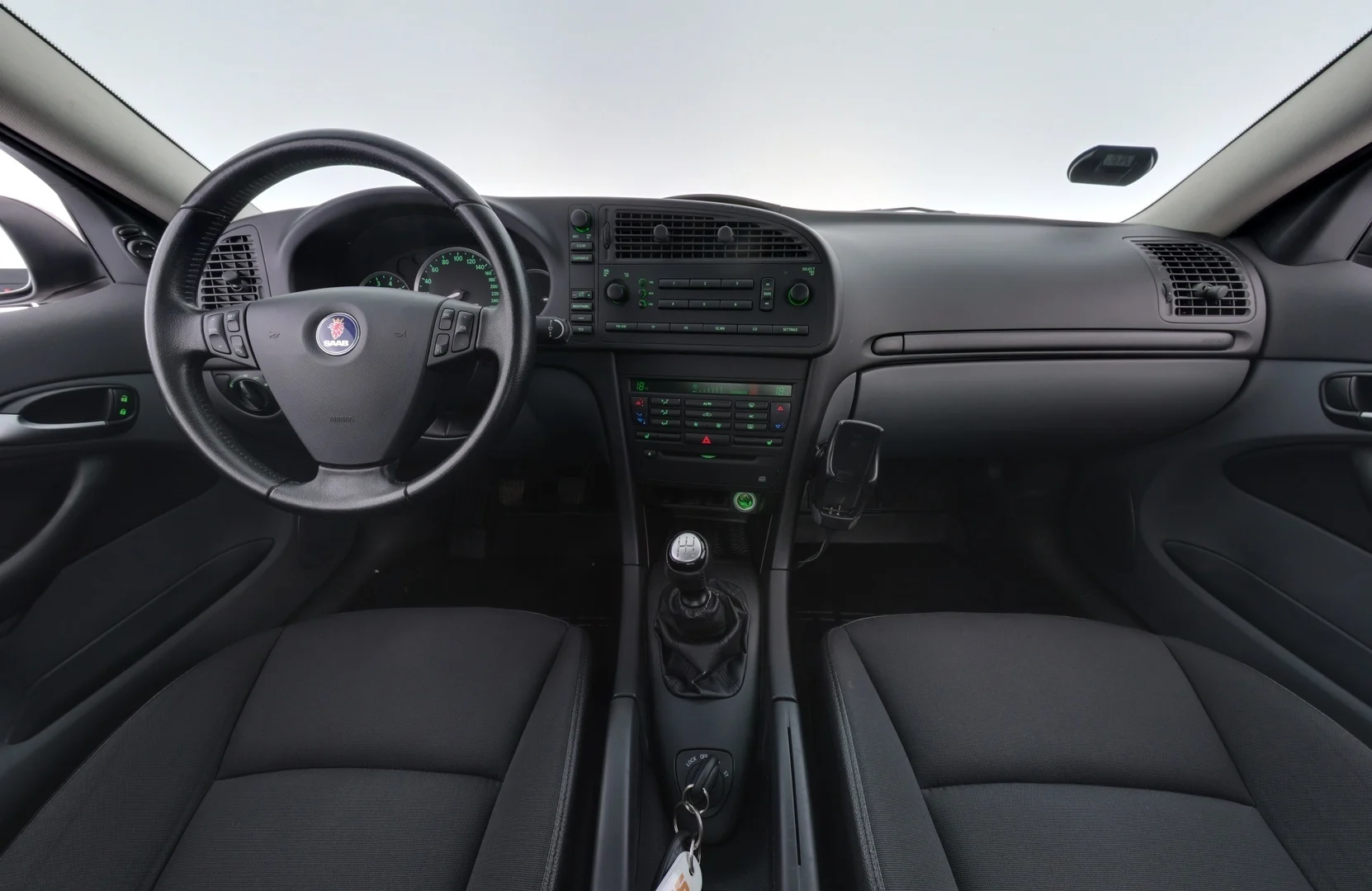 Car Image - 5xckQtgy75ZlozncxsfCc3