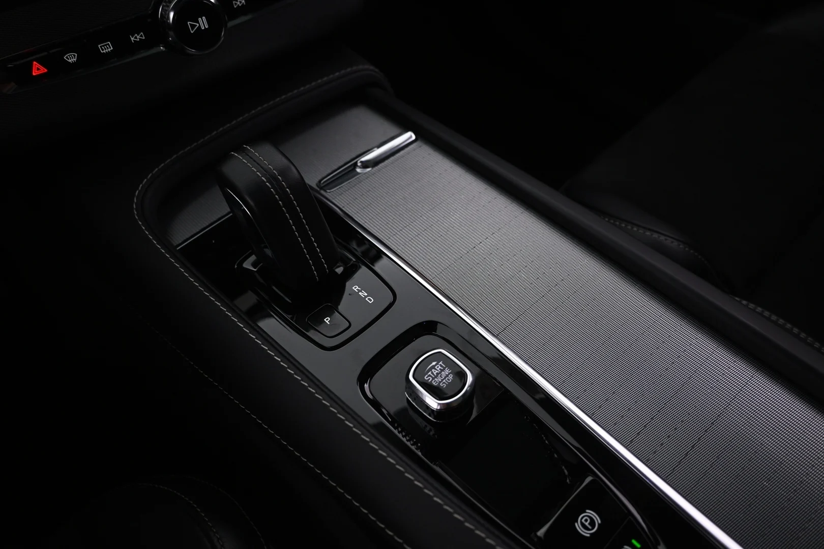 Car Image - 3sJcm7Va0zrvggOfKBHoGx