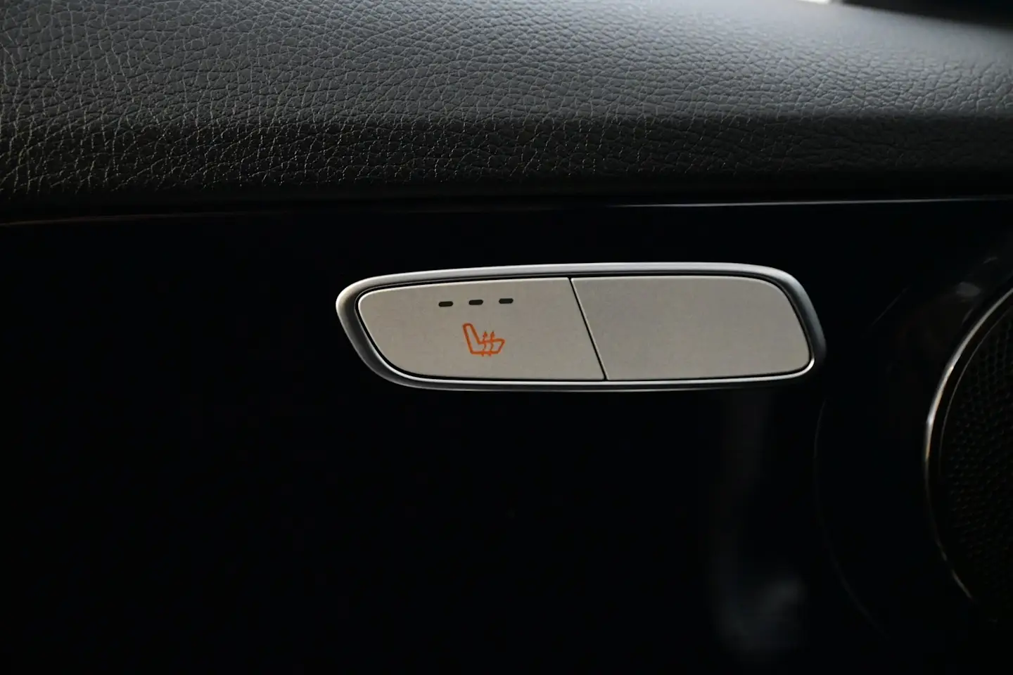 Car Image - 3nijoH3Uyk6cjw05FLzJx4