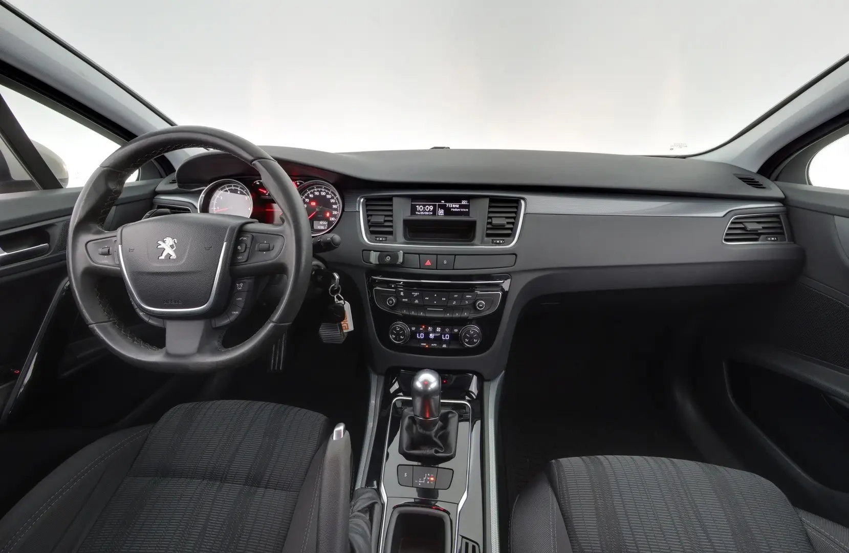 Car Image - 7cUaBEUeztWjehVCe4nRNX